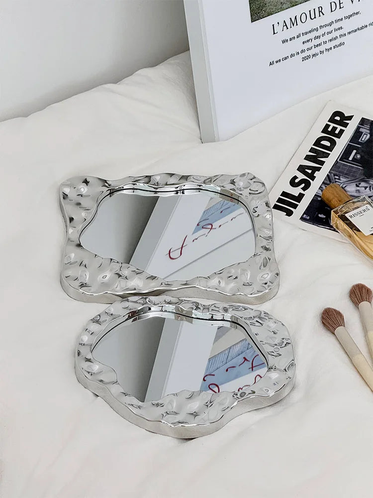 Badezimmer Behandelt Spiegel Eitelkeit Frauen Design Tragbare Spiegel Kleine Wohnheim Espejo Maquillaje Luz Hause Dekoration Zubehör