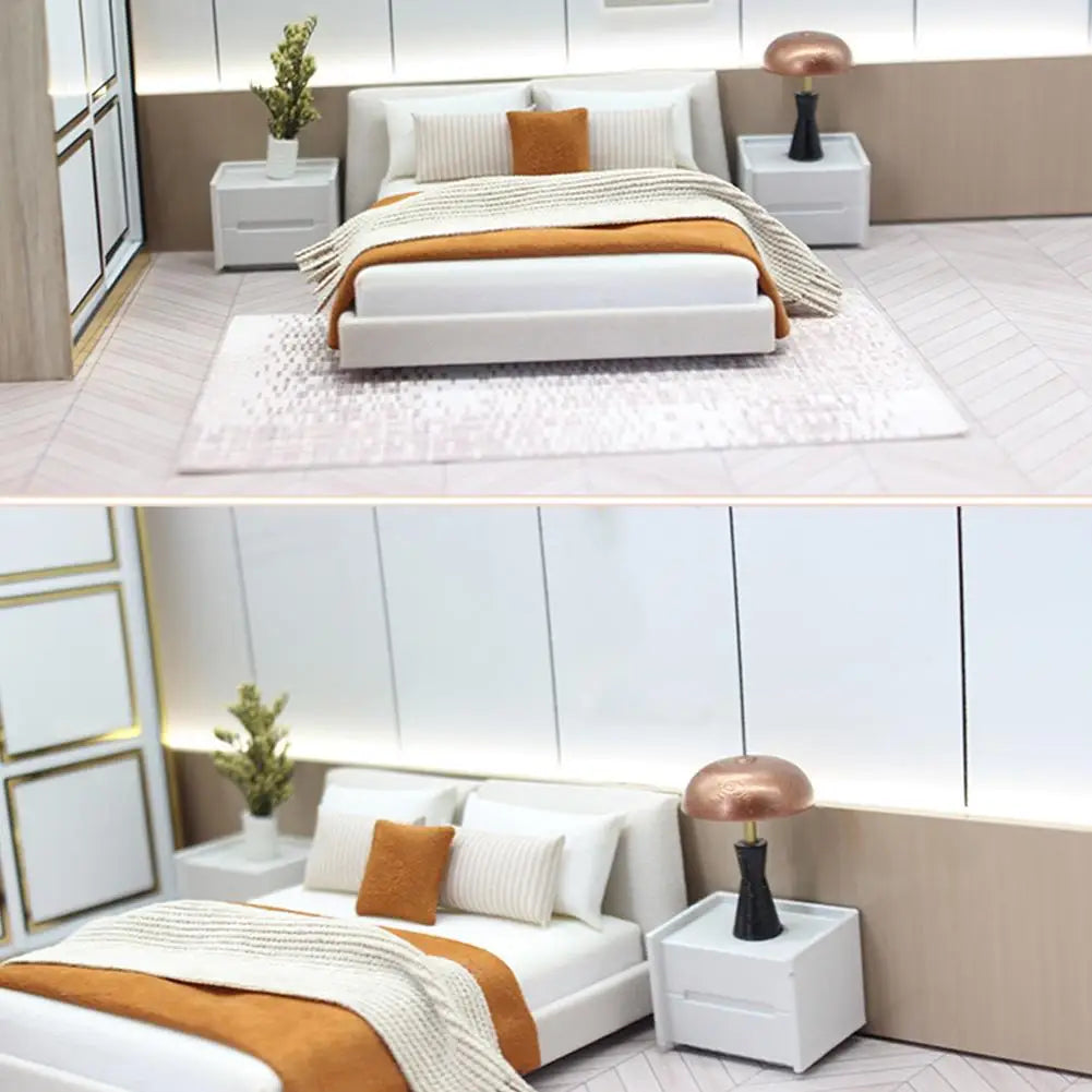 Schlafzimmer-Miniatur-Doppelbett und Bettwäsche, neue Miniaturmöbel im cremefarbenen Stil, realistisches modernes Innendesign, Raumszene