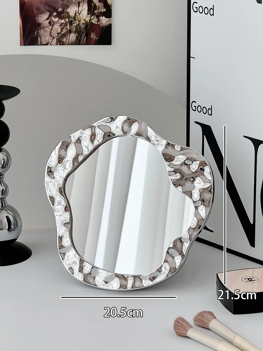 Badezimmer Behandelt Spiegel Eitelkeit Frauen Design Tragbare Spiegel Kleine Wohnheim Espejo Maquillaje Luz Hause Dekoration Zubehör