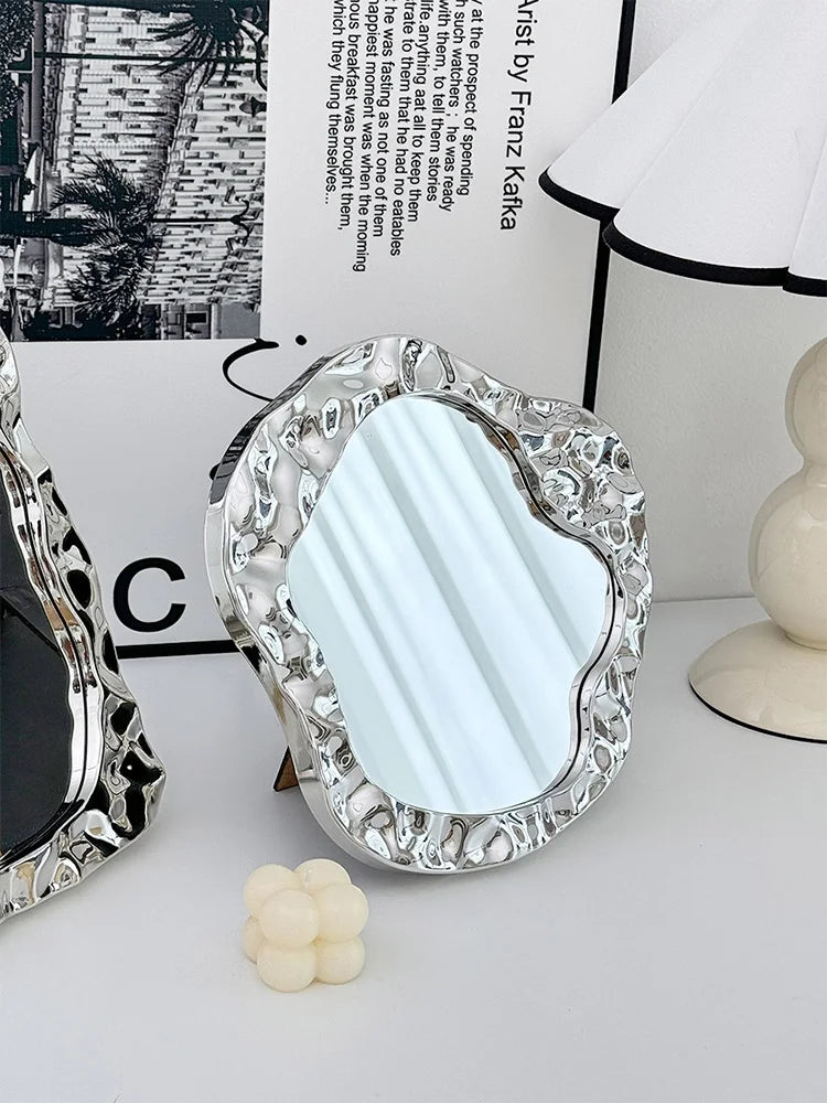 Badezimmer Behandelt Spiegel Eitelkeit Frauen Design Tragbare Spiegel Kleine Wohnheim Espejo Maquillaje Luz Hause Dekoration Zubehör