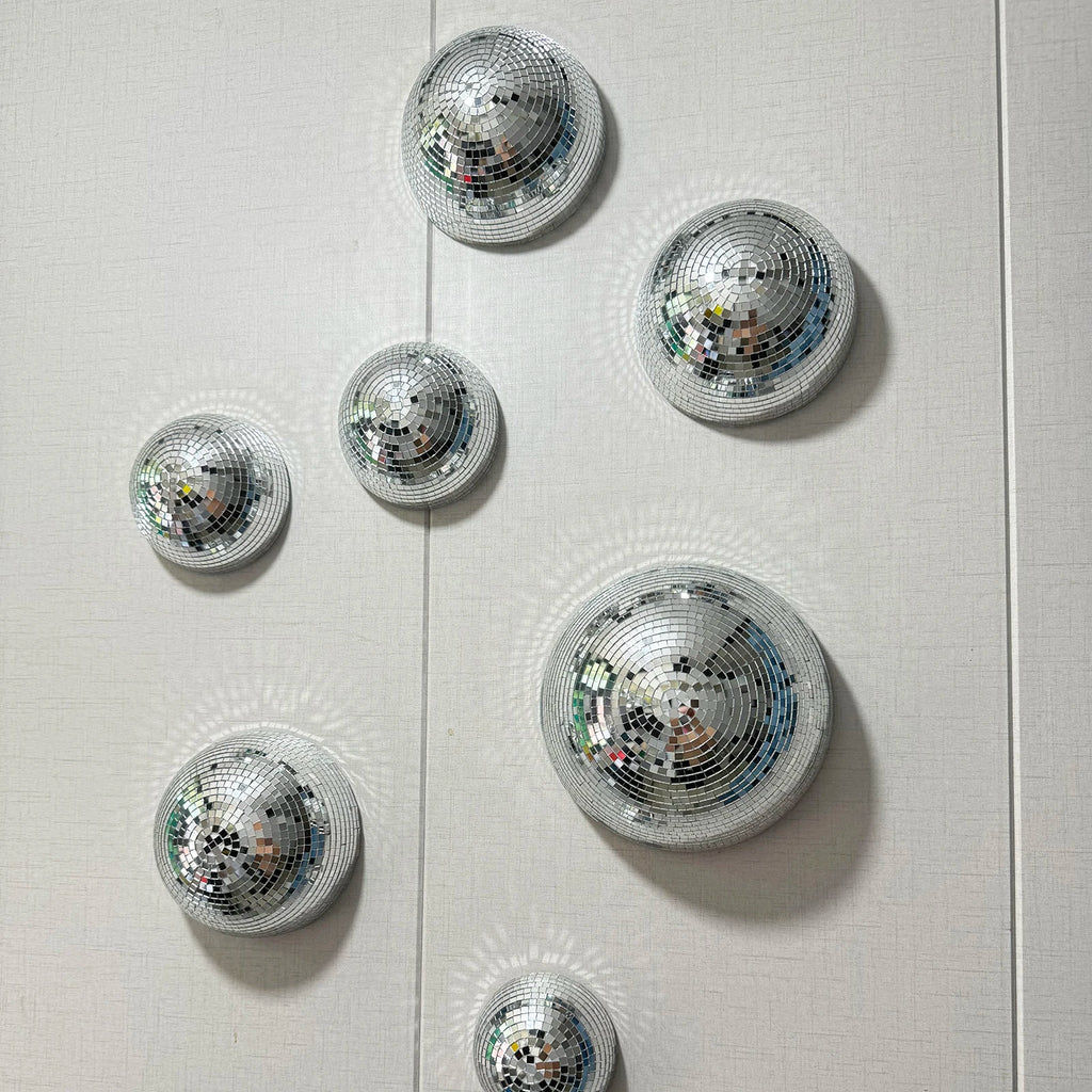 Wand-Disco-Kugel, verspiegelte Designs, metallische Heimdekoration, Spiegelkugel, Dekoration für Hochzeit, Disco-Kugel, Halbkreis, Heim-Wandkunst