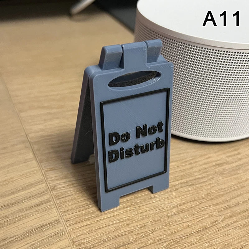 Humorvolles Büro-Schreibtischschild – „Kaffee, dünne Arbeit“ „Busy“ Home Office Desktop-Dekoration Unisex Kollegen-Geschenk, multifunktional