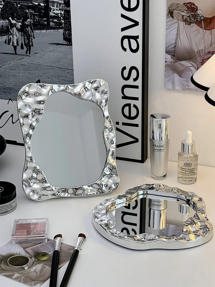 Badezimmer Behandelt Spiegel Eitelkeit Frauen Design Tragbare Spiegel Kleine Wohnheim Espejo Maquillaje Luz Hause Dekoration Zubehör