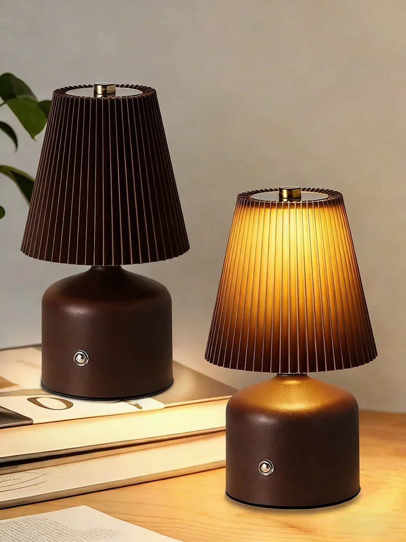 Nachttischlampe Schlafzimmer Kleine Nachtleuchte Homestay Atmosphärenlicht LED-Licht mit Einstellbarer Helligkeit Umgebungsdekoration