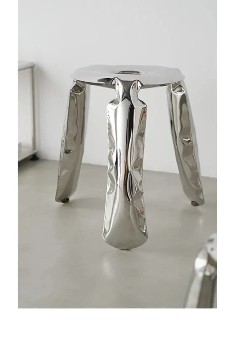Wohnzimmer moderne Fuß stütze Interieur runde Luxus Kunst Edelstahl Ballon hocker Metall dreibeinigen Design niedrigen Hocker Ottomanen