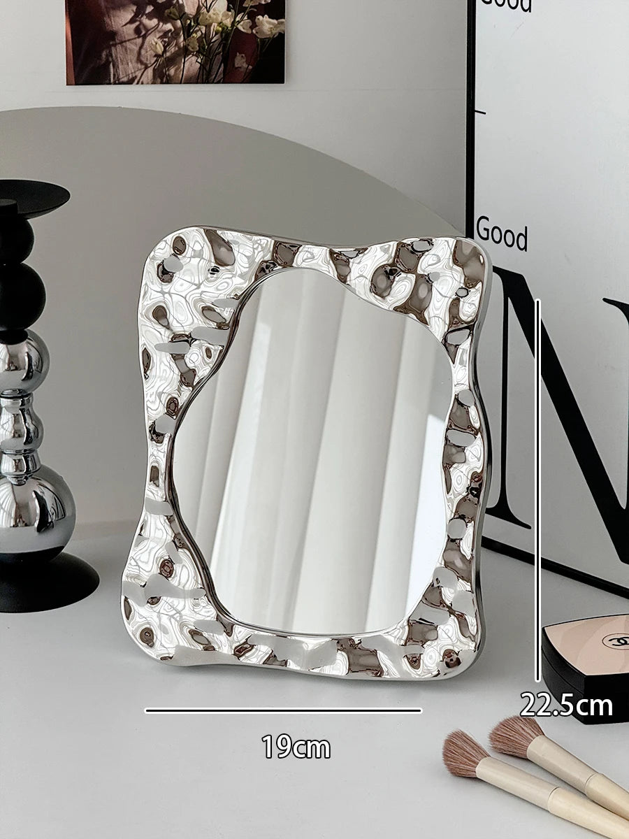 Badezimmer Behandelt Spiegel Eitelkeit Frauen Design Tragbare Spiegel Kleine Wohnheim Espejo Maquillaje Luz Hause Dekoration Zubehör