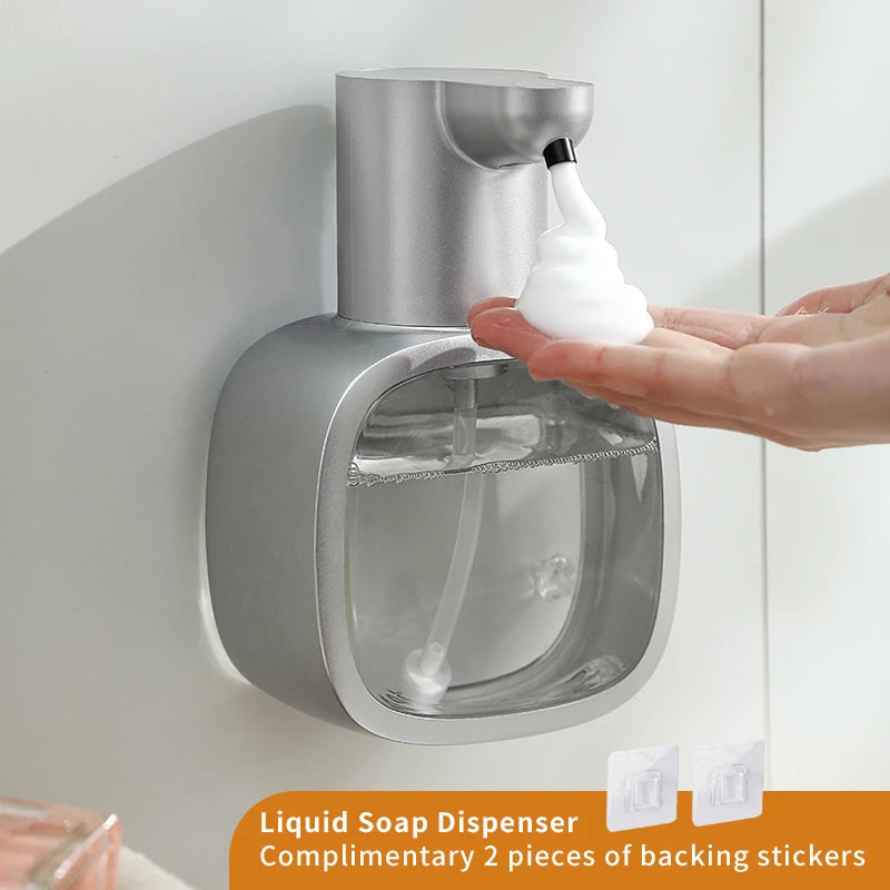 Neuer an der Wand montierter automatischer Seifenspender aus Schaumstoff, intelligente Handwaschmaschine, 500 ml flüssiger wiederaufladbarer Badezimmer-Induktionssensor