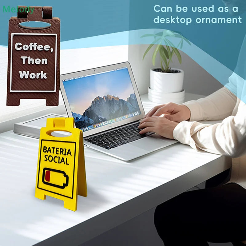 Humorvolles Büro-Schreibtischschild – „Kaffee, dünne Arbeit“ „Busy“ Home Office Desktop-Dekoration Unisex Kollegen-Geschenk, multifunktional